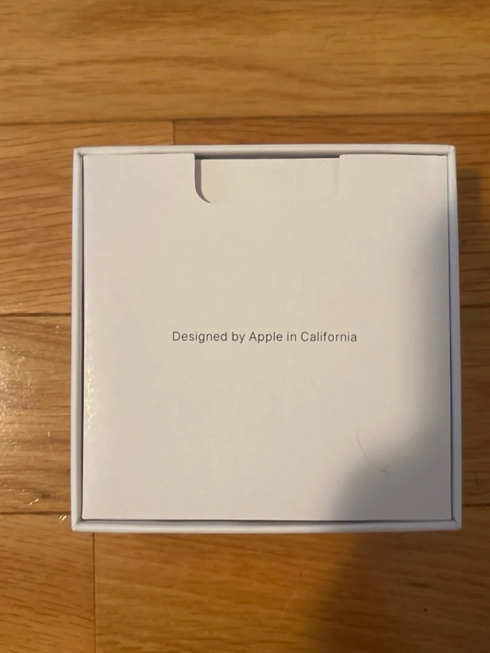 Apple White Wireless Earbuds with Charging Case (Boxed)